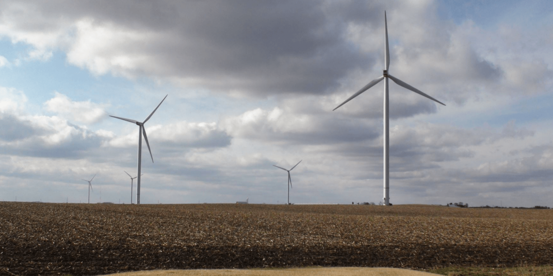 Missouri regulators OK Midwest wind energy power line